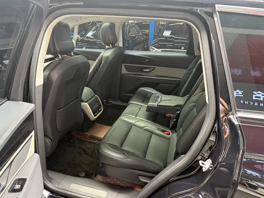 Lincoln Nautilus 2023 2.0T Premium