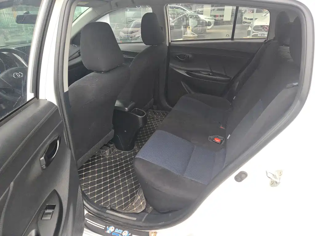 TOYOTA YARIS L ZHIXUAN