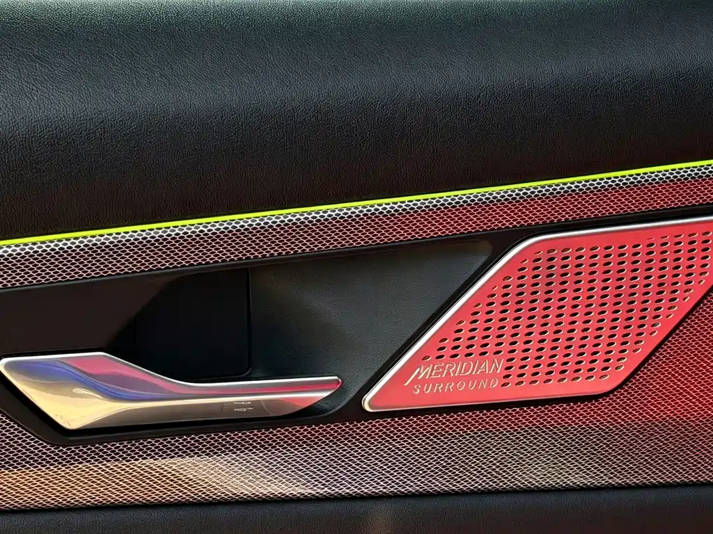 Jaguar XEL — миниатюра 12