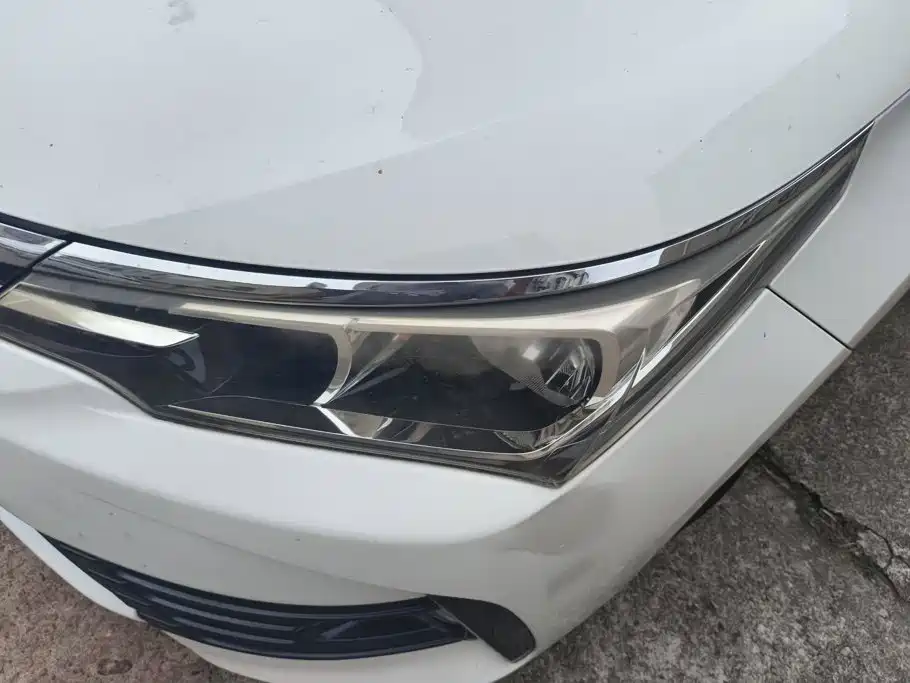 Toyota Corolla — миниатюра 5