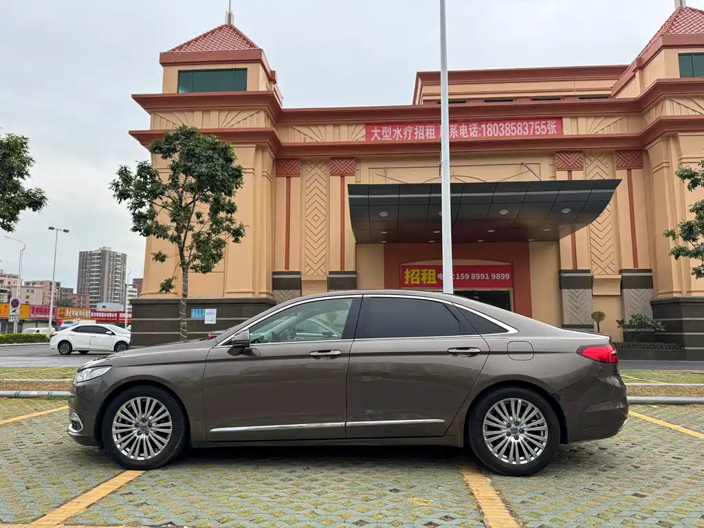 Ford Taurus 2015 EcoBoost 245 Luxury