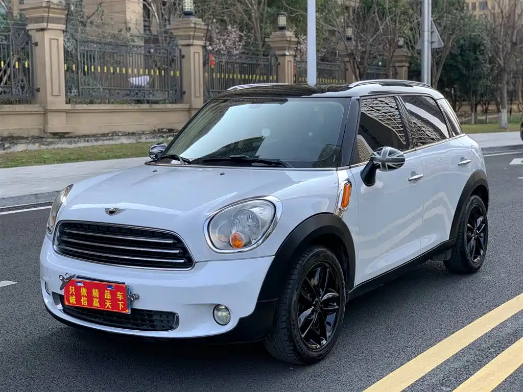 Mini Mini Countryman 2012