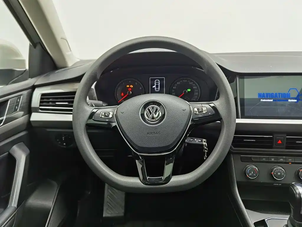 Volkswagen Lavida — миниатюра 11