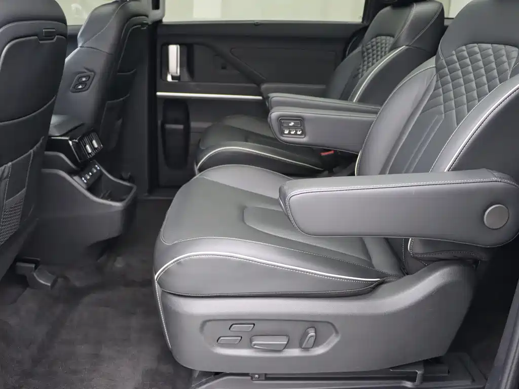 Hyundai Custo — миниатюра 14