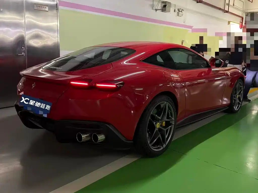 Ferrari Roma — миниатюра 4