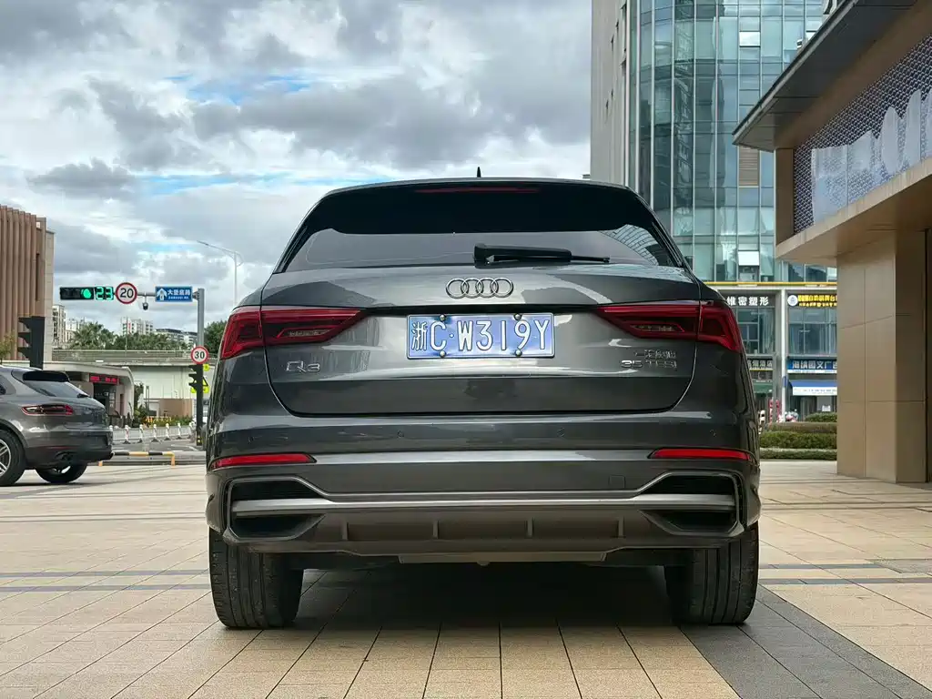 Audi Q3 — миниатюра 8