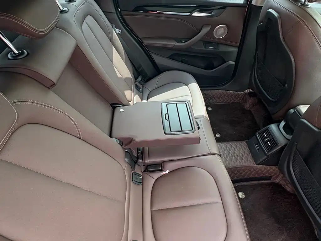 BMW X1 — миниатюра 11