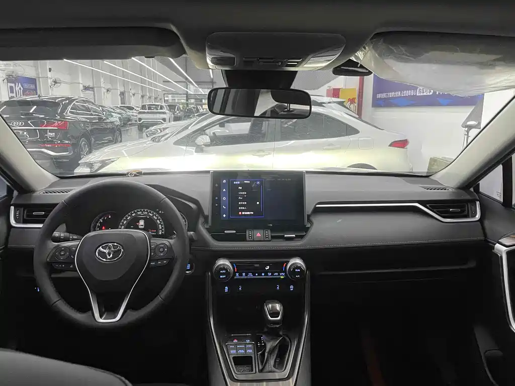 TOYOTA RAV4 RONGFANG