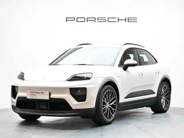 Porsche Macan Electric