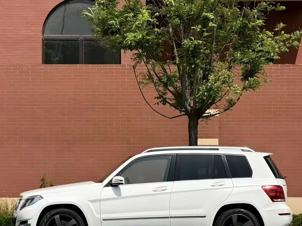 Mercedes-Benz GLK-Class — миниатюра 6
