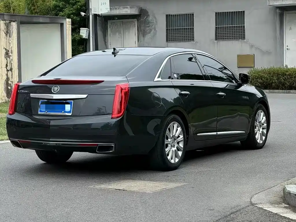 Cadillac XTS — миниатюра 4