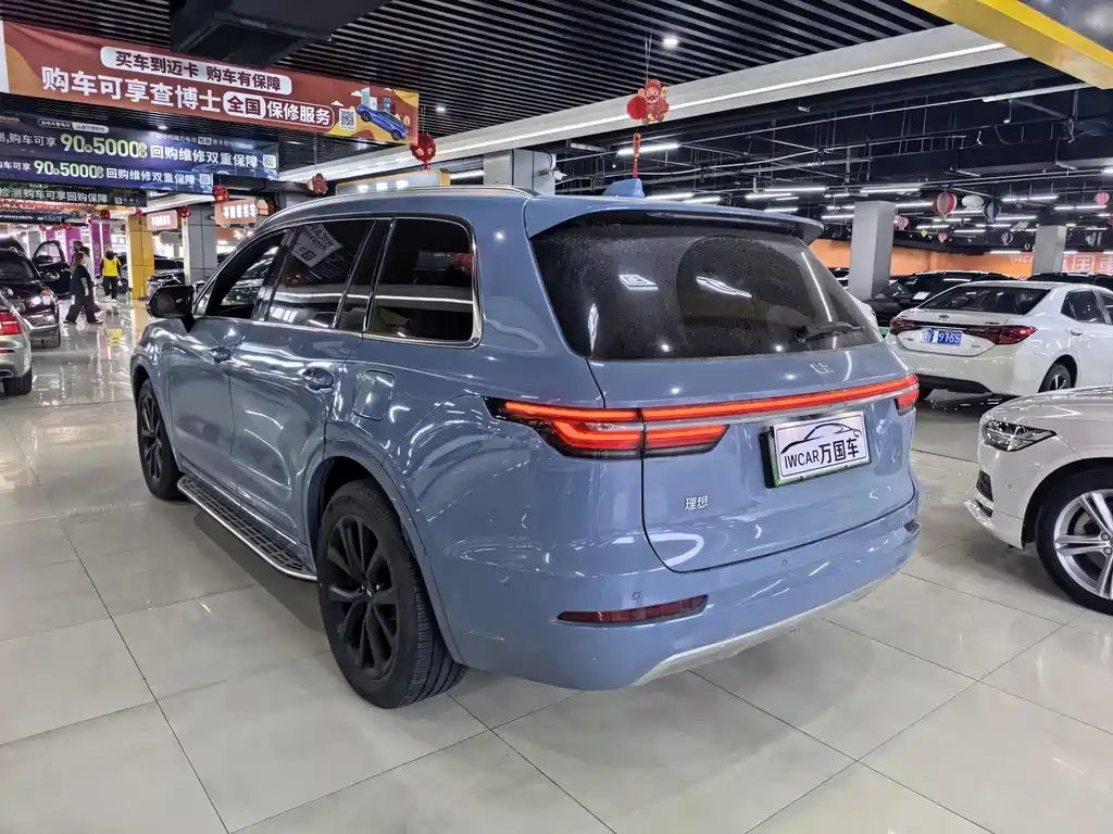 Li Auto ONE 2021 6 мест