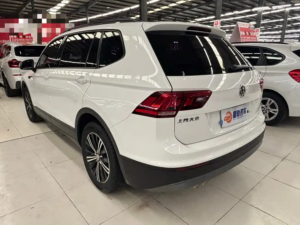 Volkswagen Tiguan L 330TSI Auto 2WD Panoramic Comfort Edition China VI, фото 12