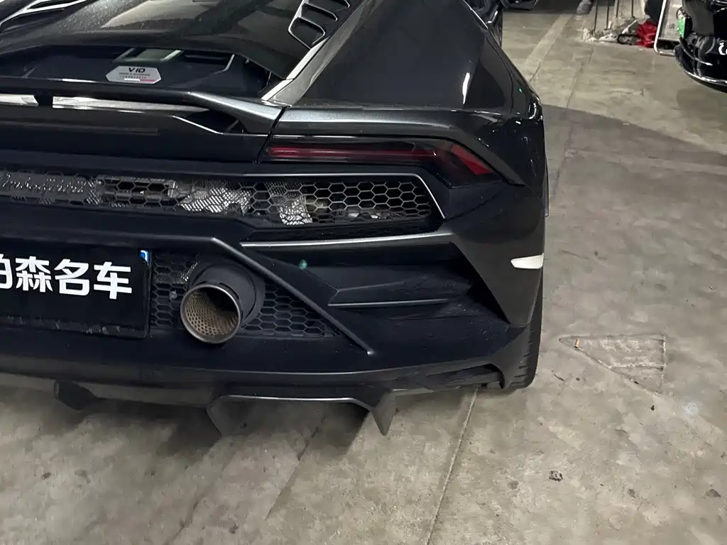 Lamborghini Huracán — миниатюра 6