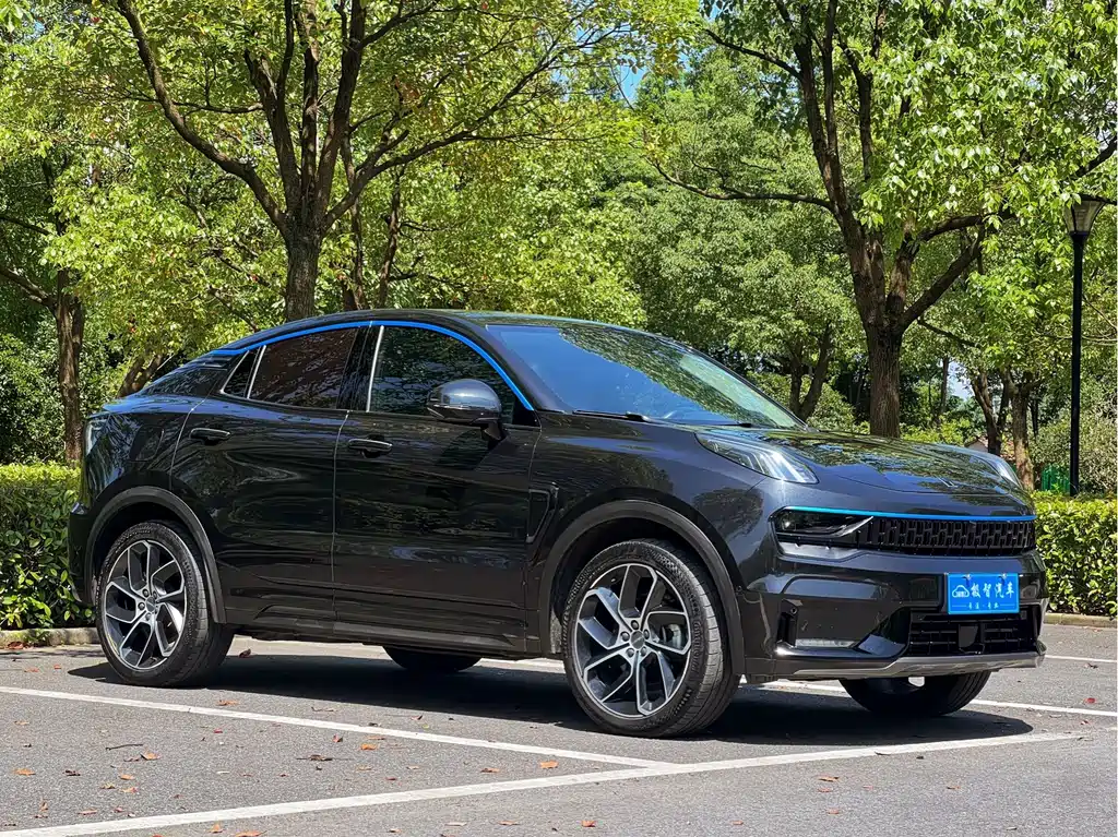 Lynk & Co 05 — миниатюра 3