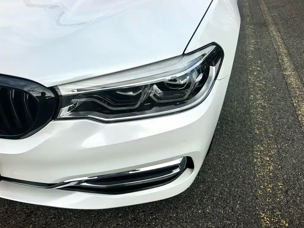 BMW 5 SERIES NEW ENERGY