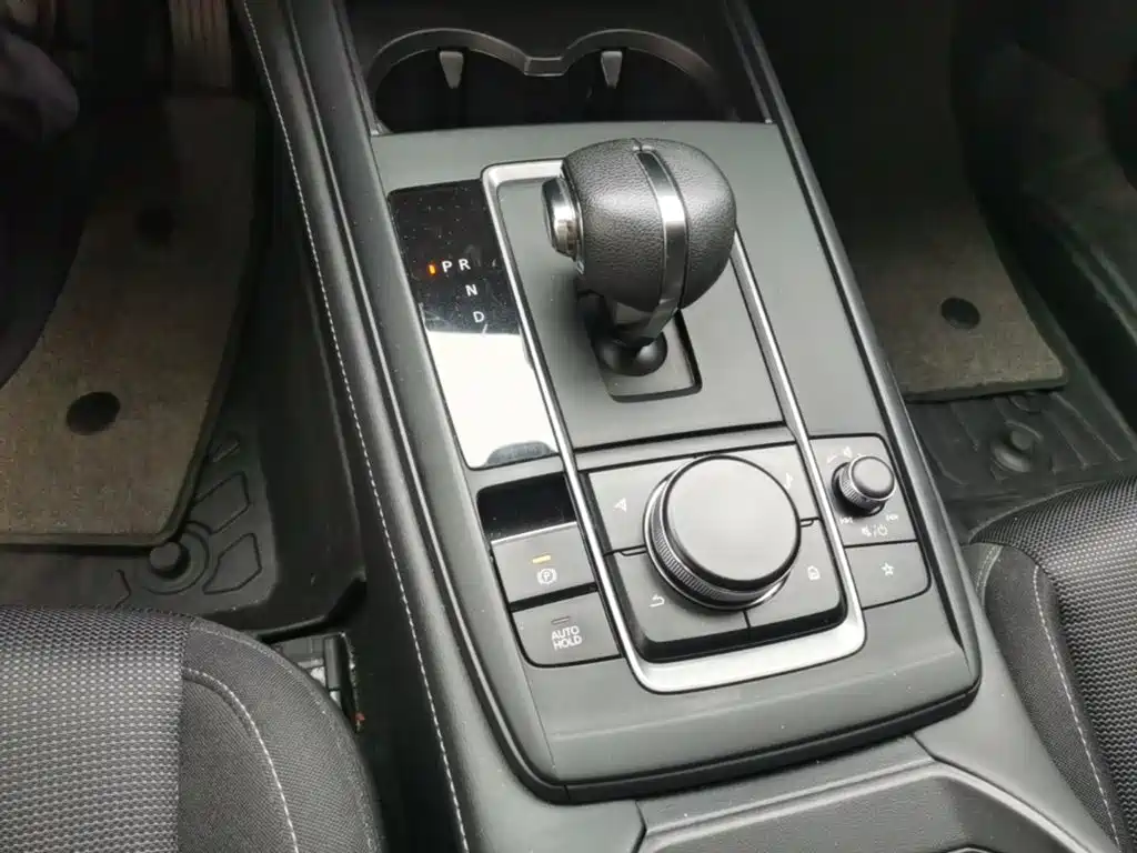 Mazda CX-30 EV — миниатюра 14