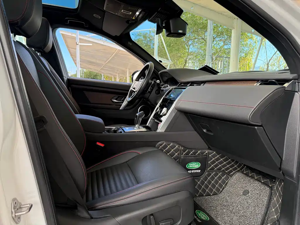 LAND ROVER DISCOVER SPORTS