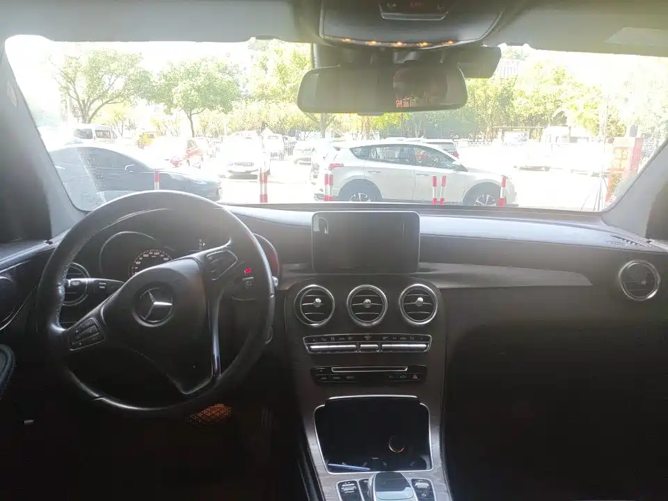 Mercedes-Benz GLC — миниатюра 4
