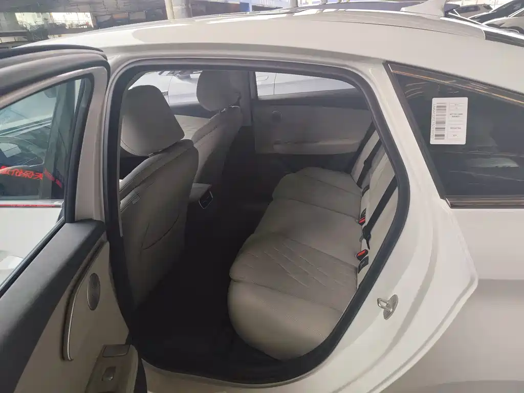 CHERY FENGYUN A8L