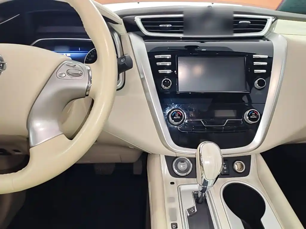 Nissan Murano — миниатюра 10