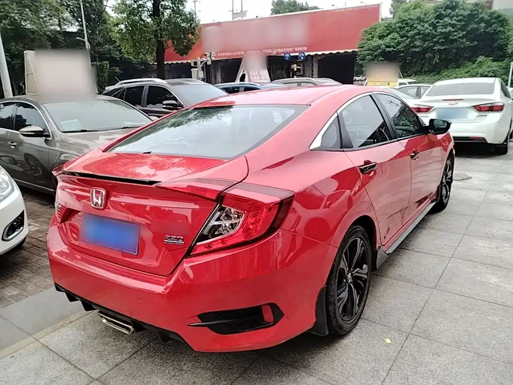 Honda Civic — миниатюра 7