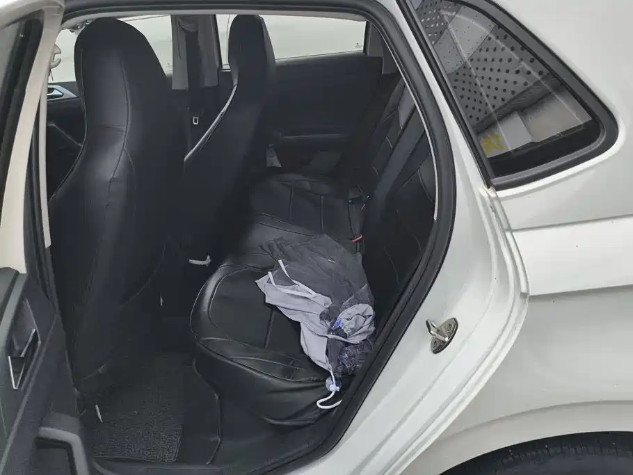 Volkswagen Polo — миниатюра 11