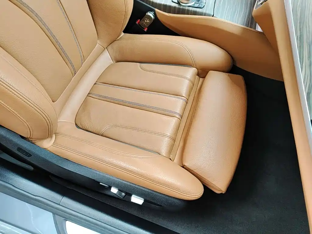 BMW 5 Series (Import) — миниатюра 25
