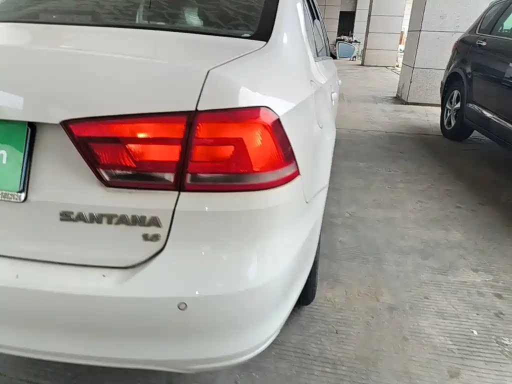 Volkswagen Santana — миниатюра 8