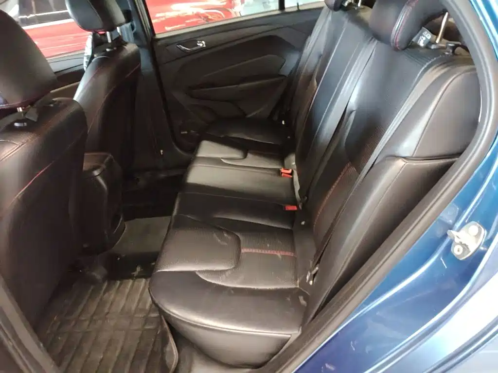 Chery Arrizo 5 — миниатюра 17