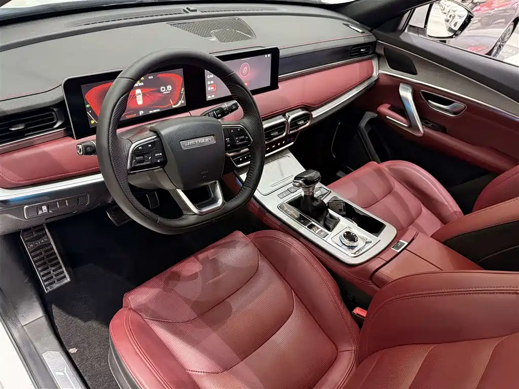 Jetour X70 PLUS - фото 10