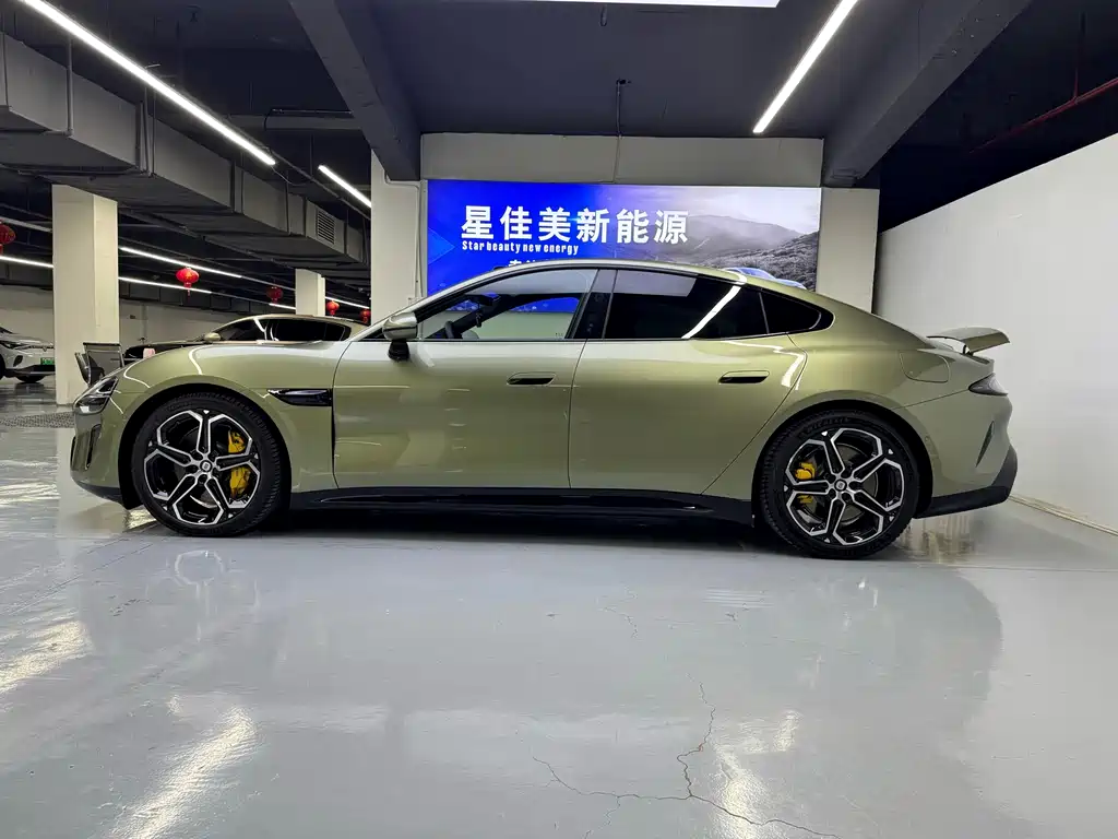 XIAOMI CAR XIAOMI SU7