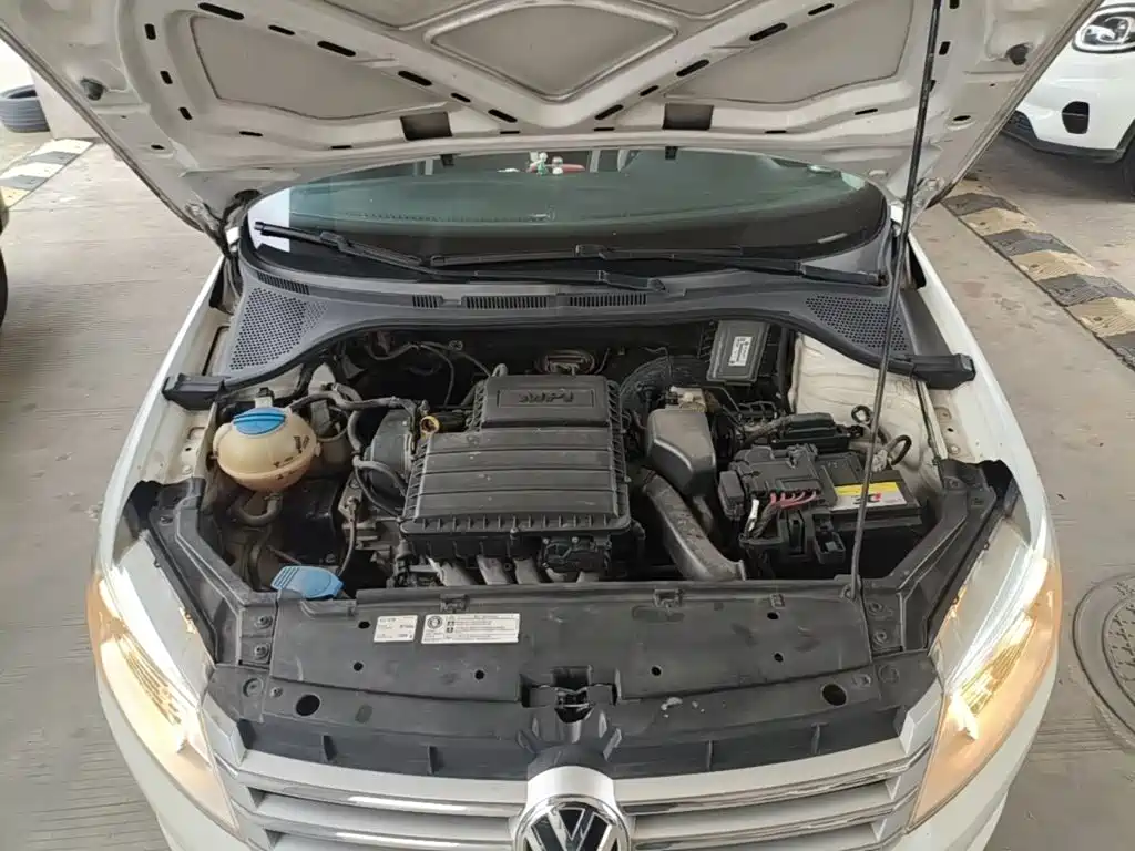 Volkswagen Santana — миниатюра 20
