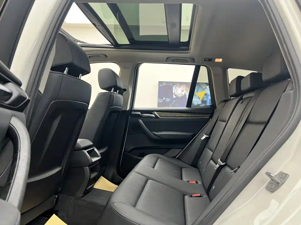 BMW X3 (Import) — миниатюра 20