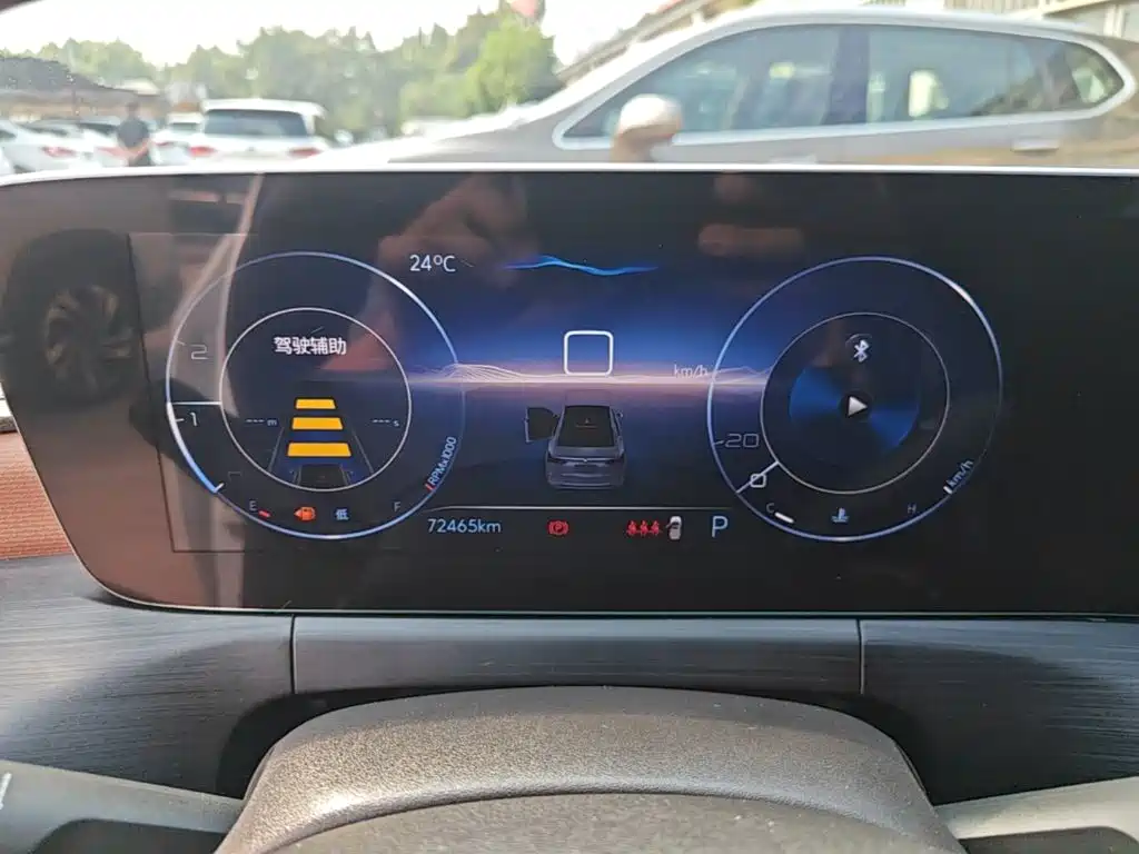 Buick Verano — миниатюра 12