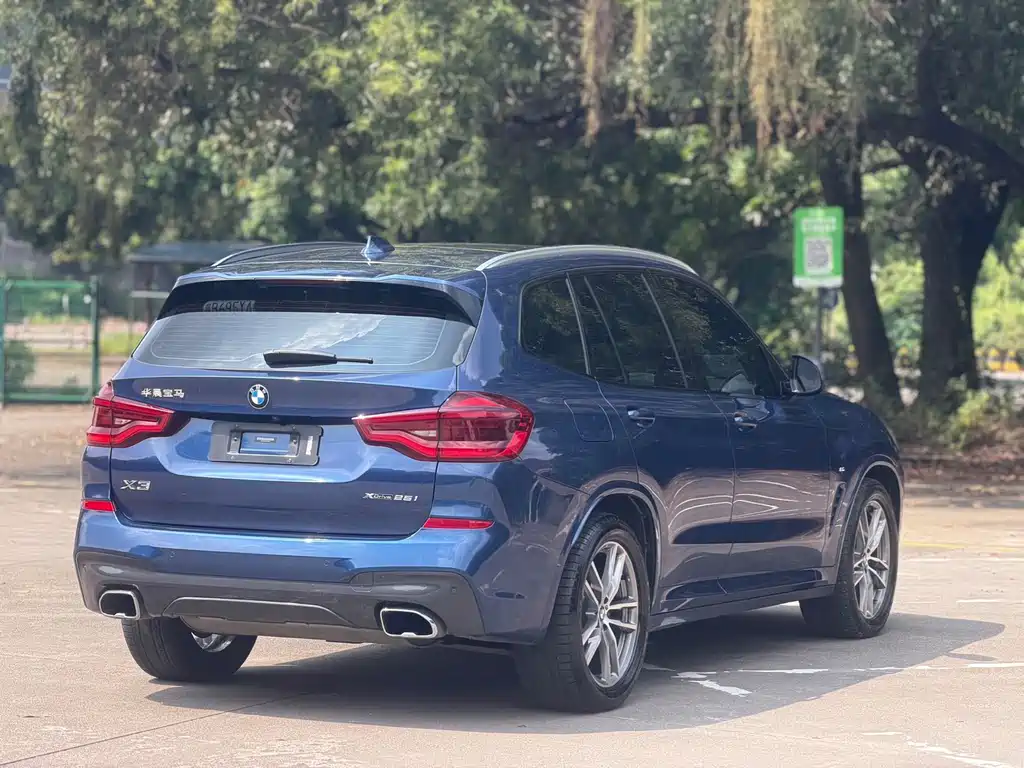 BMW X3 — миниатюра 15