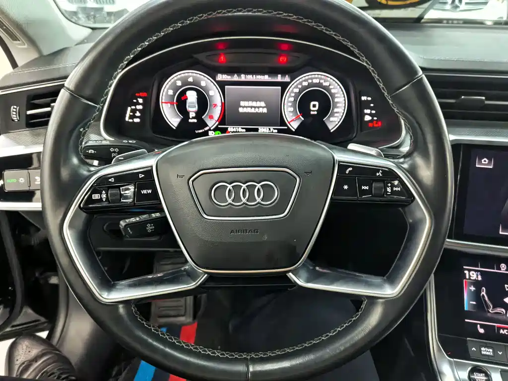 Audi A7L — миниатюра 12