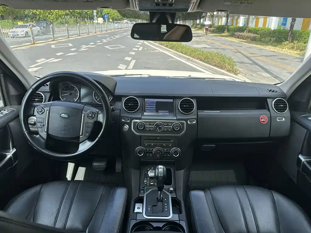 Land Rover Discovery — миниатюра 16