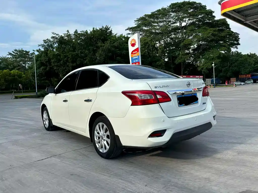 Nissan Sylphy — миниатюра 4