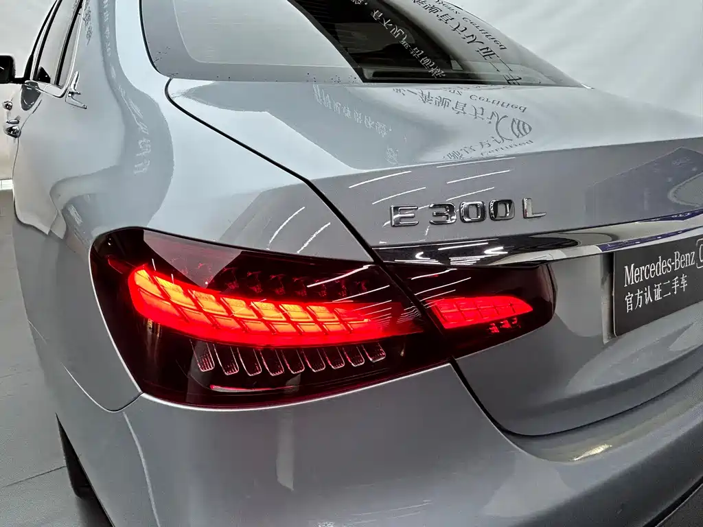 Mercedes-Benz E-Class — миниатюра 22