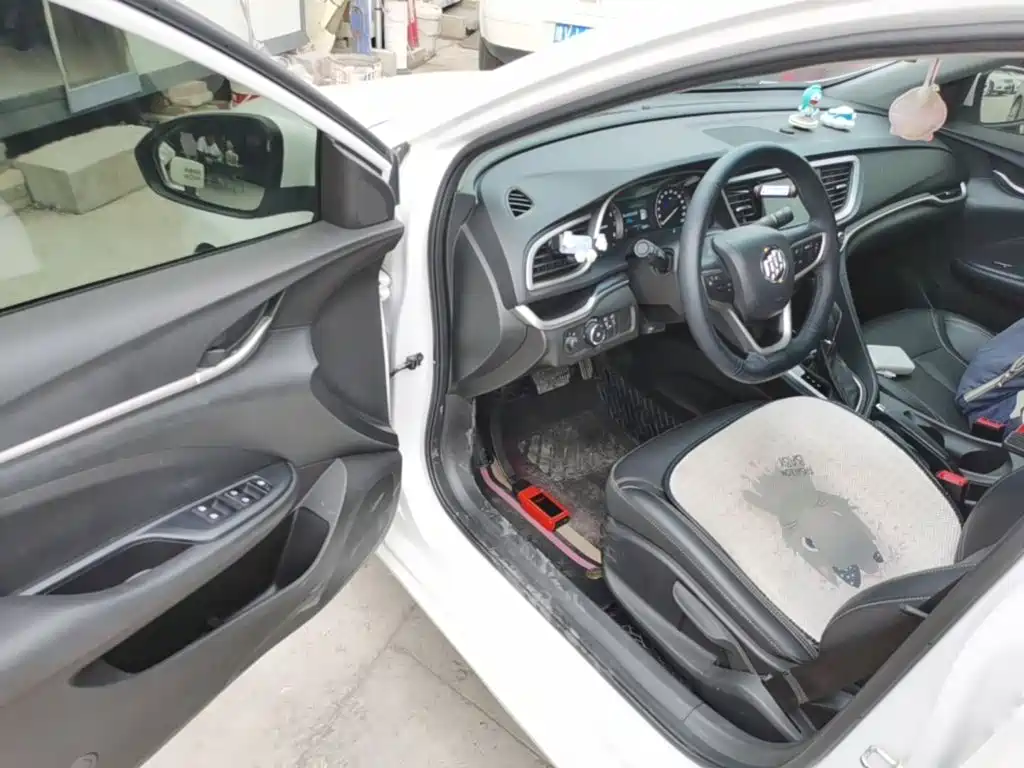 Buick Excelle — миниатюра 16