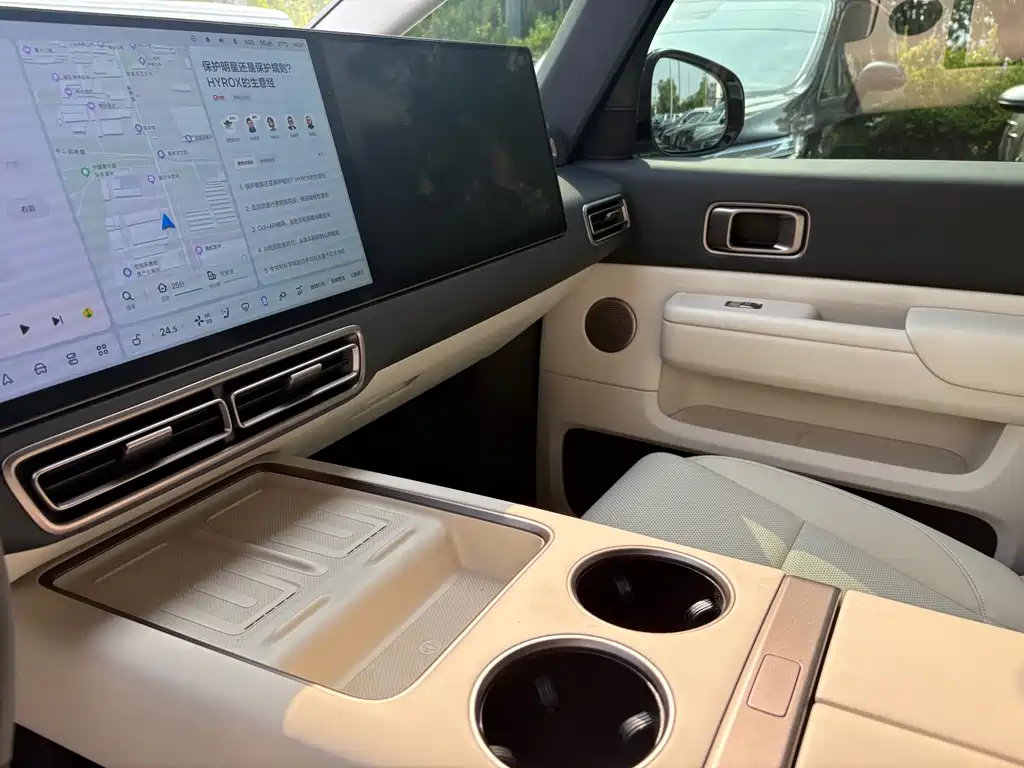 Li Auto Li MEGA — миниатюра 9