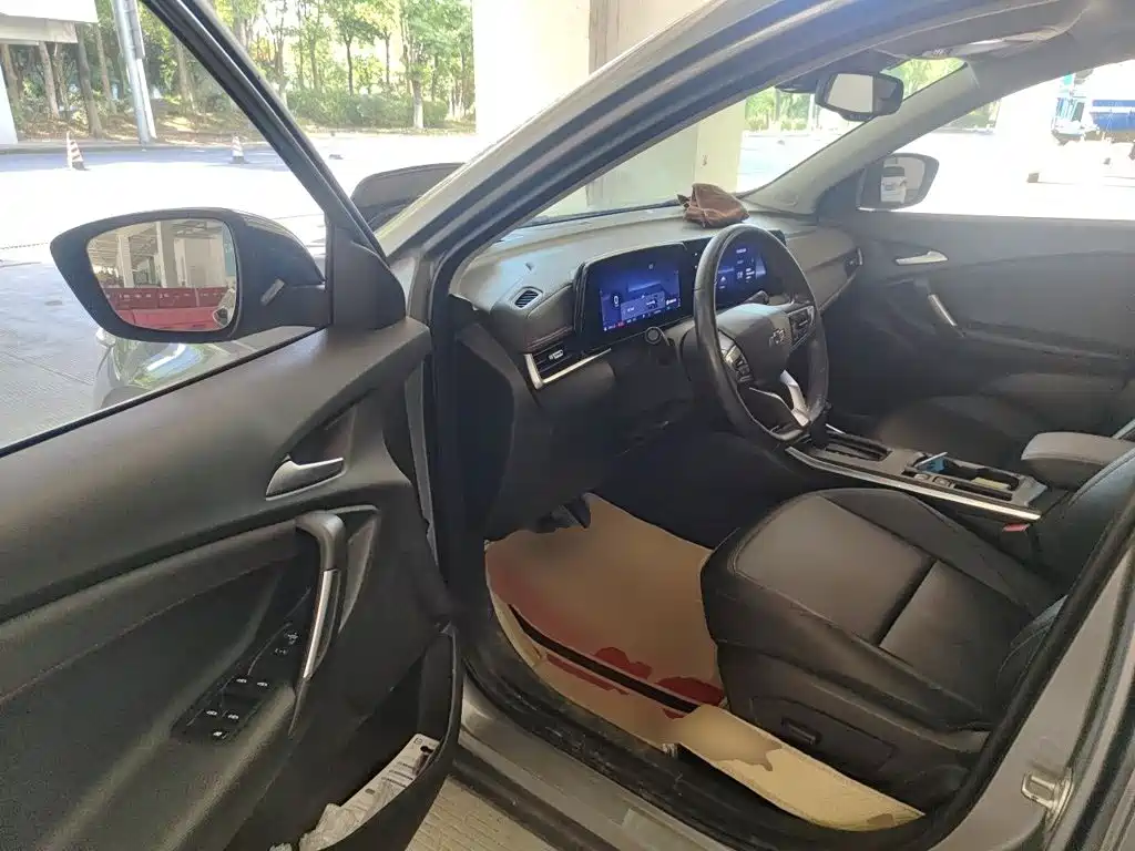 Chevrolet Trax — миниатюра 17