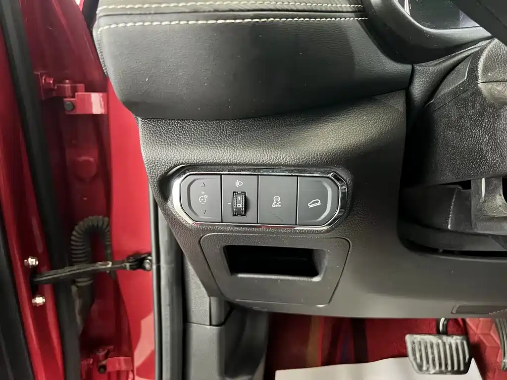 Haval Chulian — миниатюра 10