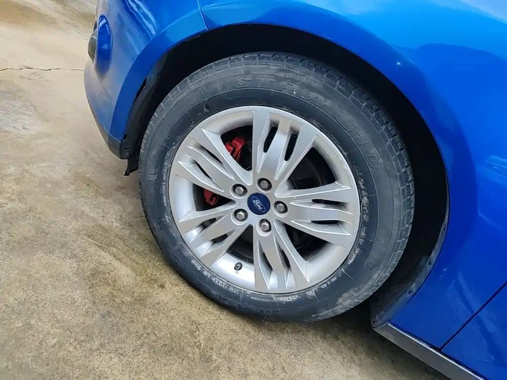 Ford Focus — миниатюра 23
