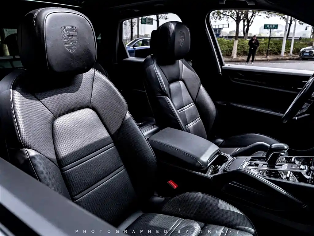 Porsche Cayenne 2019 Cayenne 3.0T