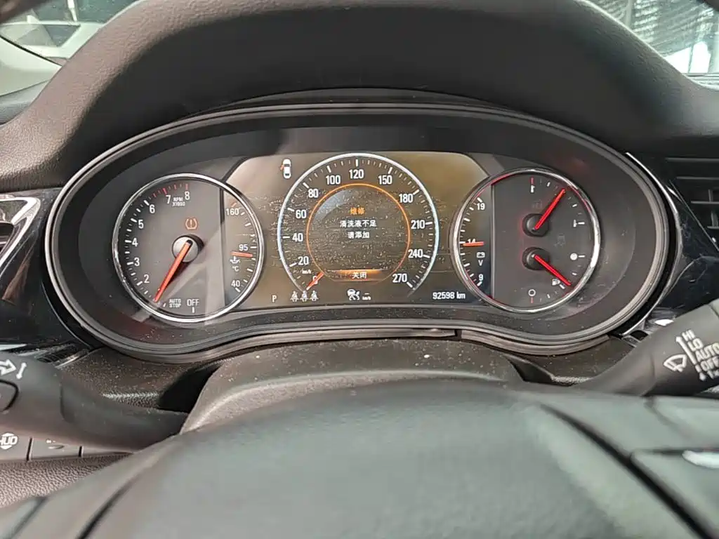 Buick Regal — миниатюра 12