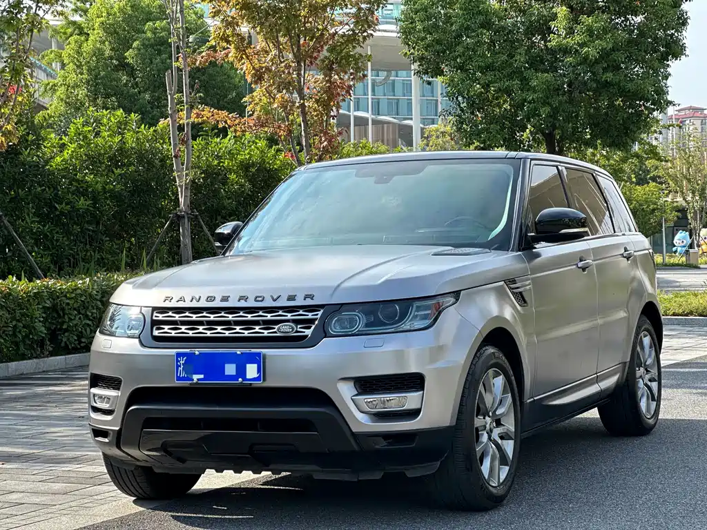 Land Rover Sport
