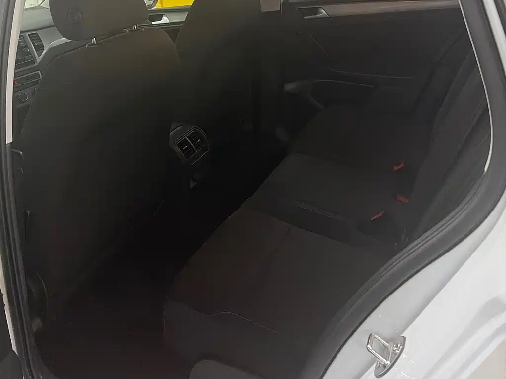 Volkswagen Golf Sportsvan — миниатюра 8