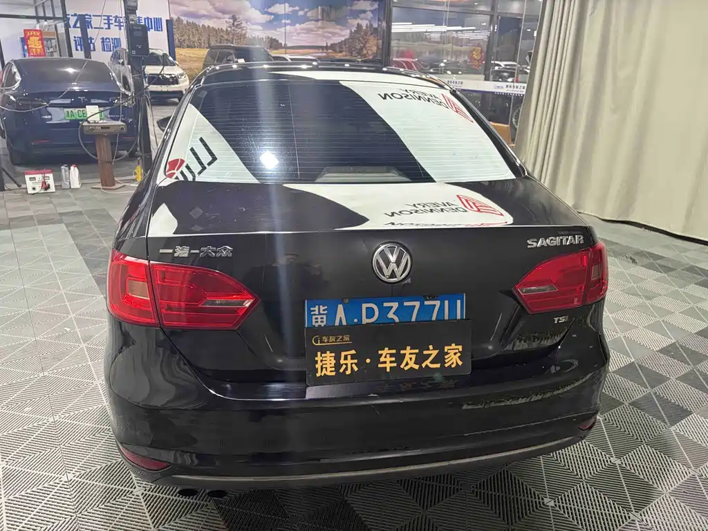 Volkswagen Sagitar — миниатюра 6